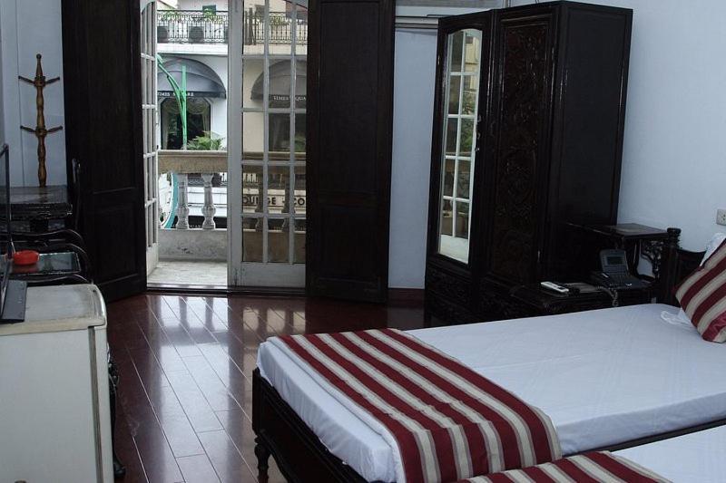 Hoang Cuong Hotel 15 Nguyen Thai Hoc Hanoj Exteriér fotografie